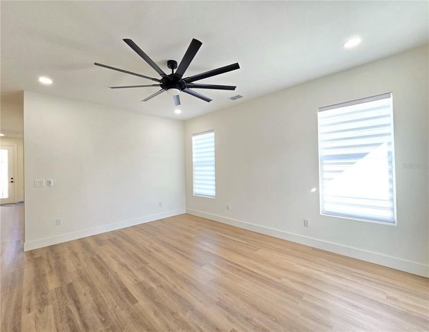 4468 57TH AVENUE N, St Petersburg, FL 33714