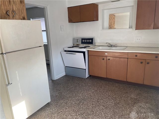 42 S Main Street, Miamisburg, OH 45342