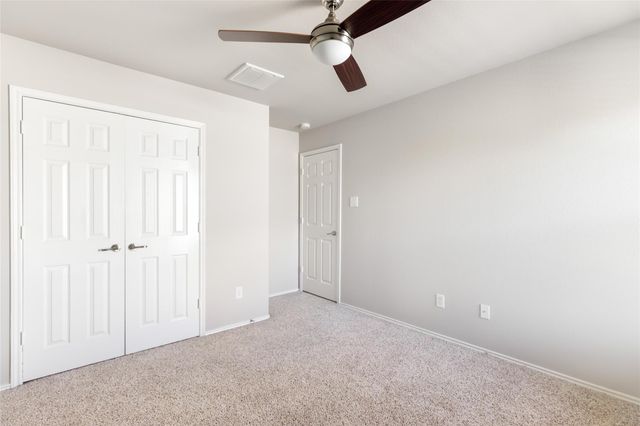 10414 Whisper Bluff Drive, Humble, TX 77396