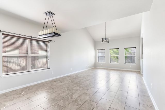 10414 Whisper Bluff Drive, Humble, TX 77396