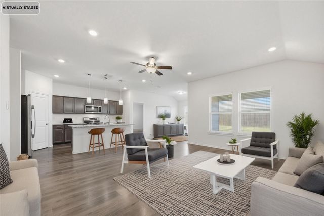 1102 Stockyard Street, Royse City, TX 75189