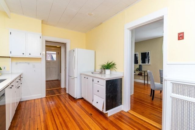 54 Southbourne Rd, Boston, MA 02130