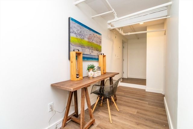 54 Southbourne Rd, Boston, MA 02130