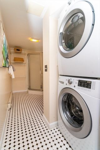 54 Southbourne Rd, Boston, MA 02130