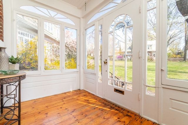54 Southbourne Rd, Boston, MA 02130