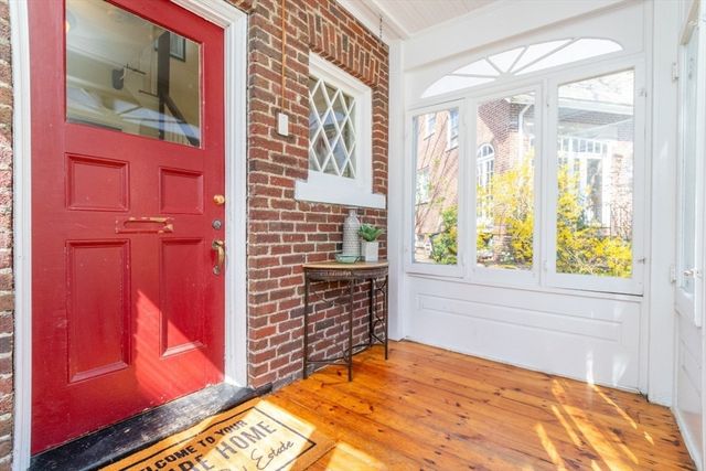 54 Southbourne Rd, Boston, MA 02130