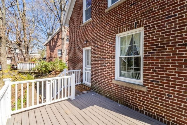 54 Southbourne Rd, Boston, MA 02130