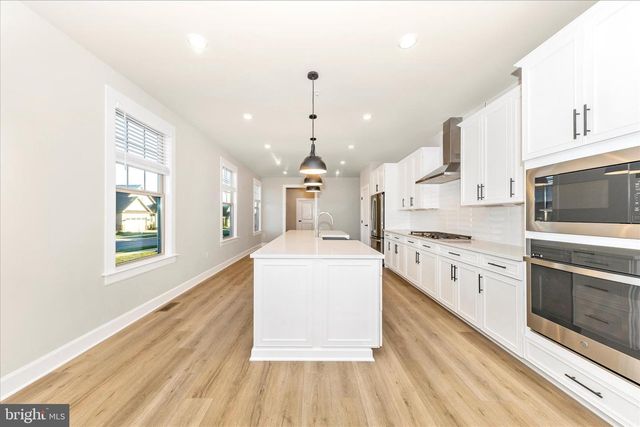 413 BUCKLEBURY LANE, Frederick, MD 21702