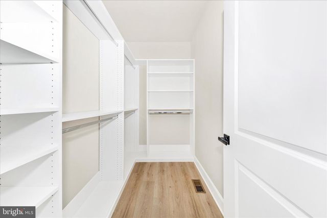 413 BUCKLEBURY LANE, Frederick, MD 21702