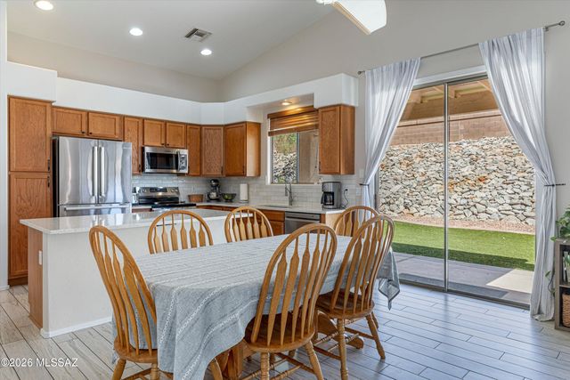 356 W Plateau Road, Tucson, AZ 85737