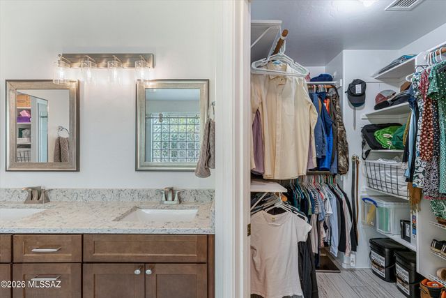 356 W Plateau Road, Tucson, AZ 85737