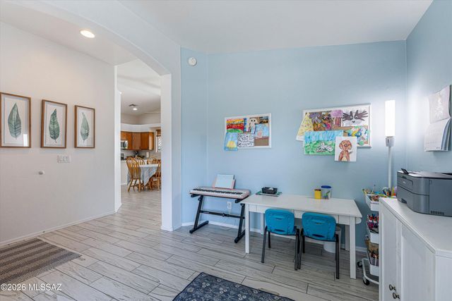 356 W Plateau Road, Tucson, AZ 85737