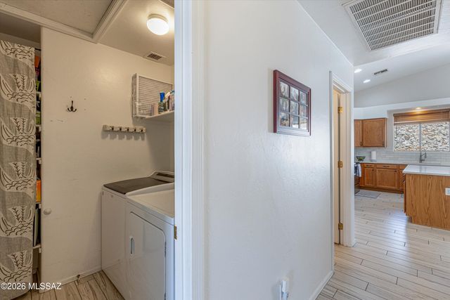 356 W Plateau Road, Tucson, AZ 85737