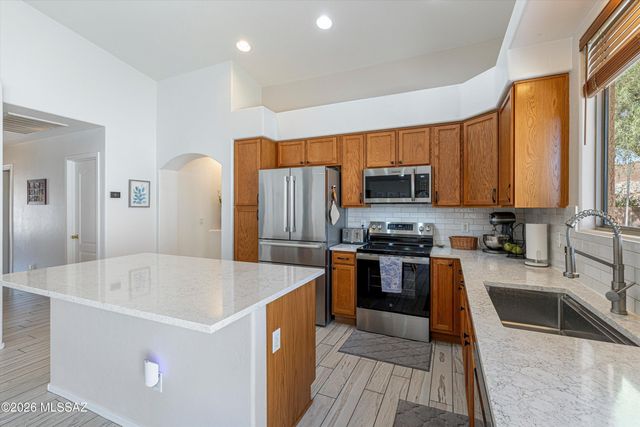 356 W Plateau Road, Tucson, AZ 85737