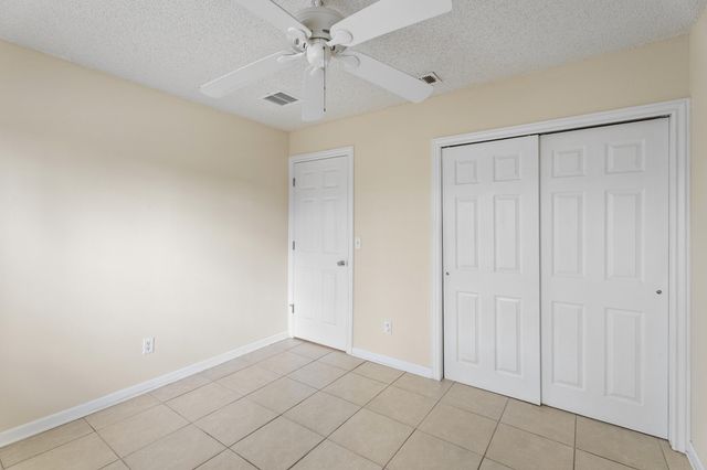 2242 SE Breckenridge Circle, Port St. Lucie, Port St Lucie, FL 34952