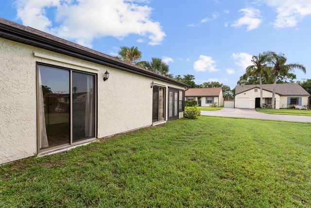 2242 SE Breckenridge Circle, Port St. Lucie, Port St Lucie, FL 34952