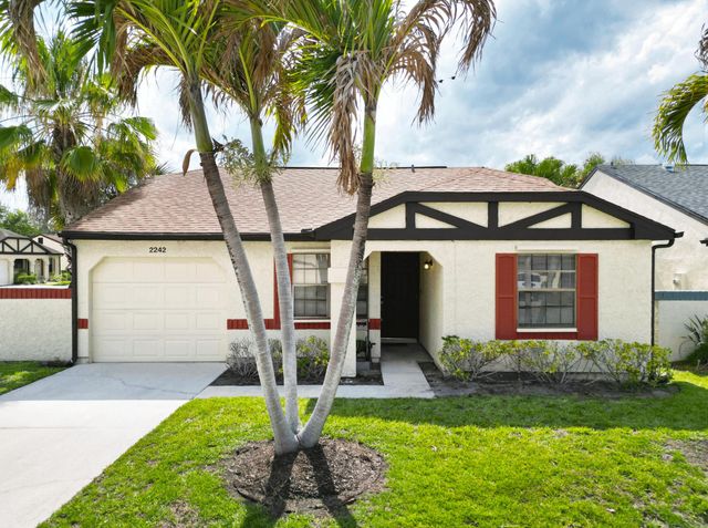 2242 SE Breckenridge Circle, Port St. Lucie, Port St Lucie, FL 34952