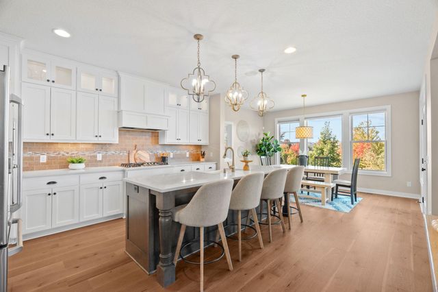 16513 Duluth Trail, Lakeville, MN 55044