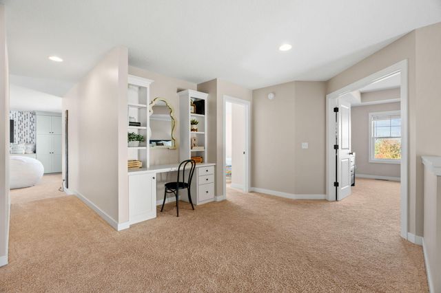 16513 Duluth Trail, Lakeville, MN 55044