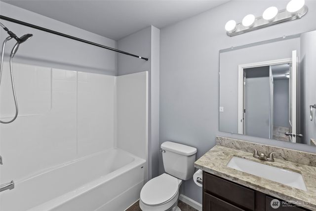 4238 SE Horsehead Way, Port Orchard, WA 98366