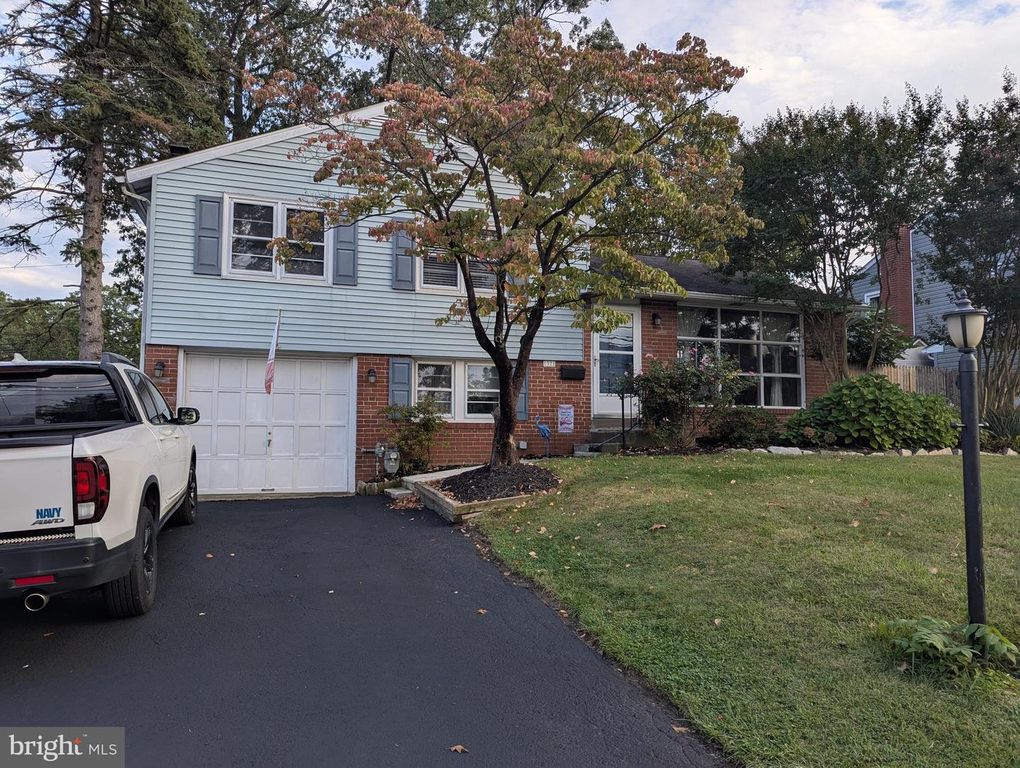 1371 FITZWATERTOWN RD, Abington, PA 19001