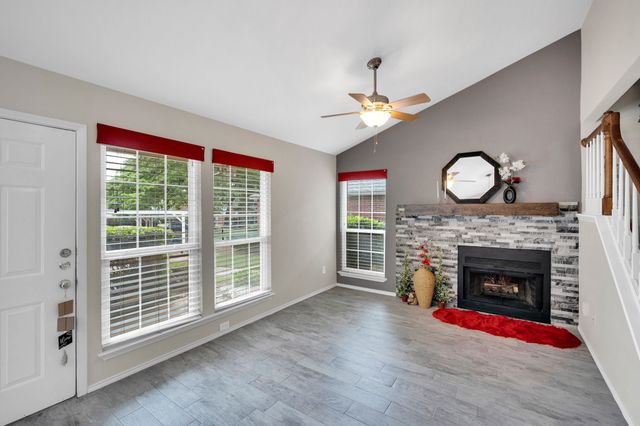 1440 Meadowood Village Drive, Fort Worth, TX 76120