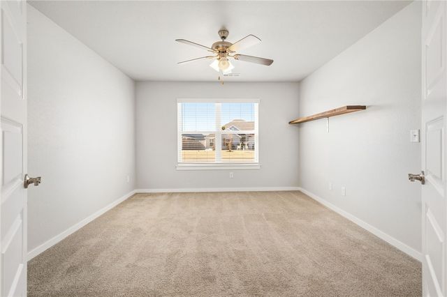 641 Kayla Maria Street, Prairie Grove, AR 72753