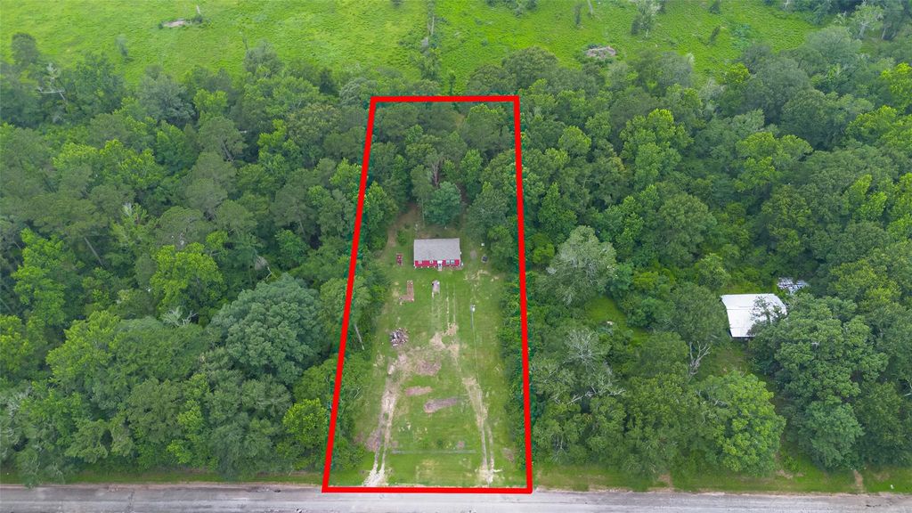 241 Quail Creek Drive, Cleveland, TX 77328