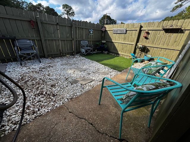 7257 Lago Vista Court, Pensacola, FL 32506