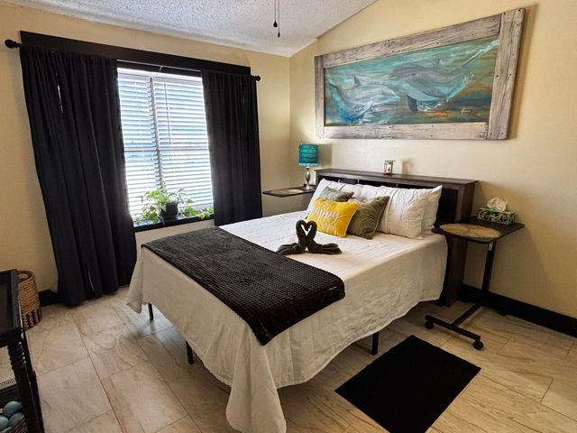 7257 Lago Vista Court, Pensacola, FL 32506