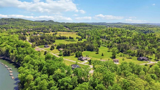 775 Cedar Pointe Drive, Somerset, KY 42501