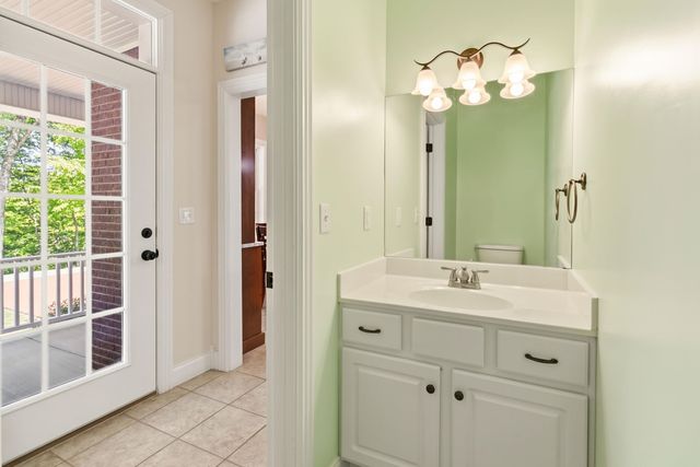 775 Cedar Pointe Drive, Somerset, KY 42501