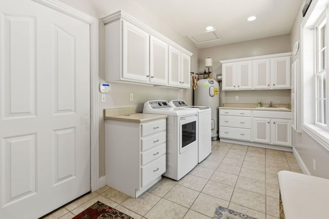 775 Cedar Pointe Drive, Somerset, KY 42501