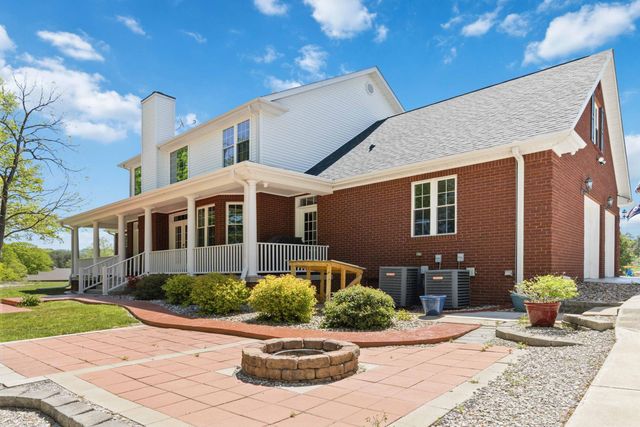 775 Cedar Pointe Drive, Somerset, KY 42501