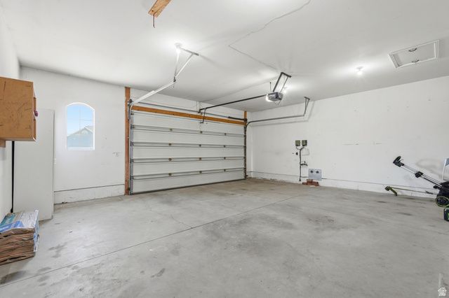 546 W 2525 S, Syracuse, UT 84075