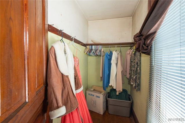 391 Walnut Street, Lockport City, NY 14094