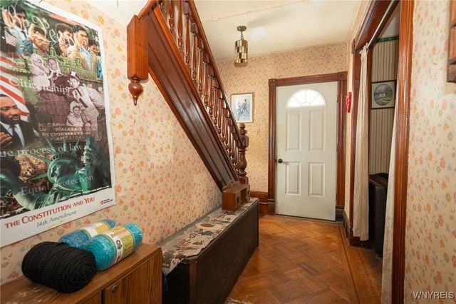 391 Walnut Street, Lockport City, NY 14094