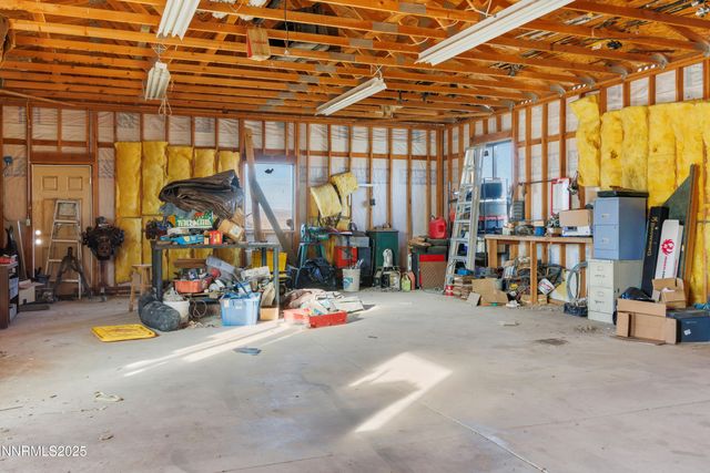 1200 Ebony Avenue, Silver Springs, NV 89429