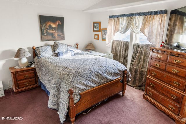 1200 Ebony Avenue, Silver Springs, NV 89429