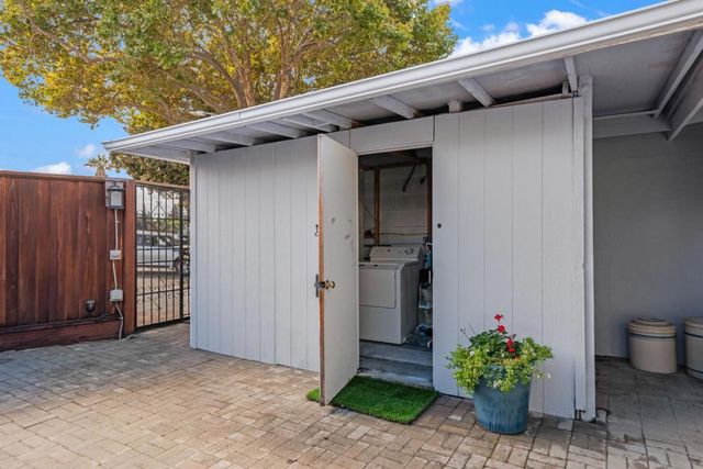 1496 McPherson Street, Santa Clara, CA 95051