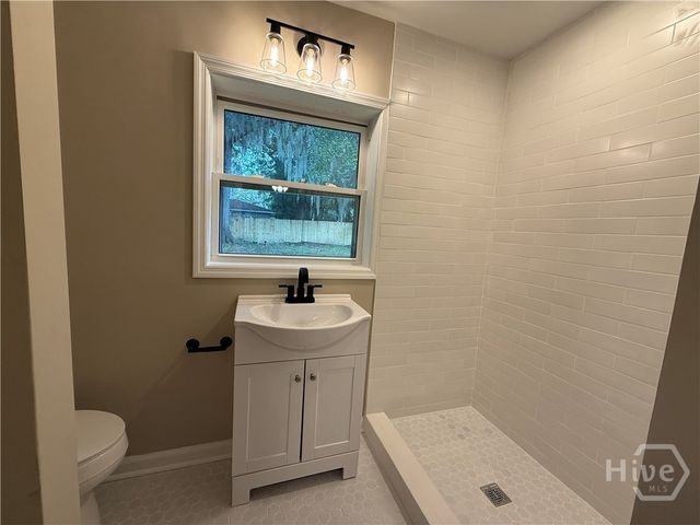 2406 Bon Air Drive, Savannah, GA 31406