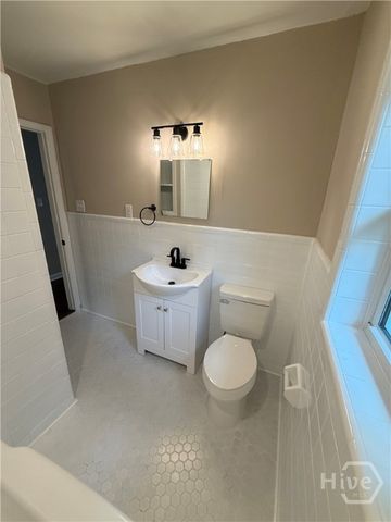 2406 Bon Air Drive, Savannah, GA 31406