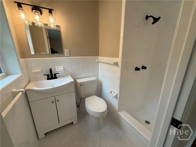 2406 Bon Air Drive, Savannah, GA 31406