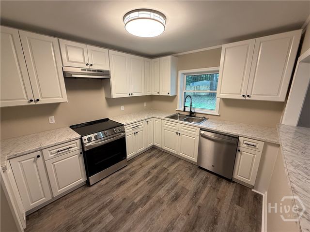 2406 Bon Air Drive, Savannah, GA 31406