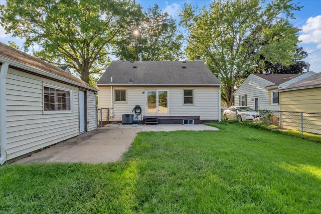 2317 44TH Street, Rock Island, IL 61201