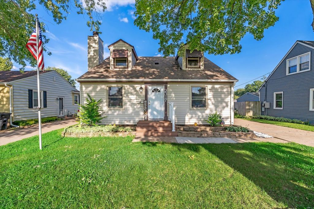 2317 44TH Street, Rock Island, IL 61201