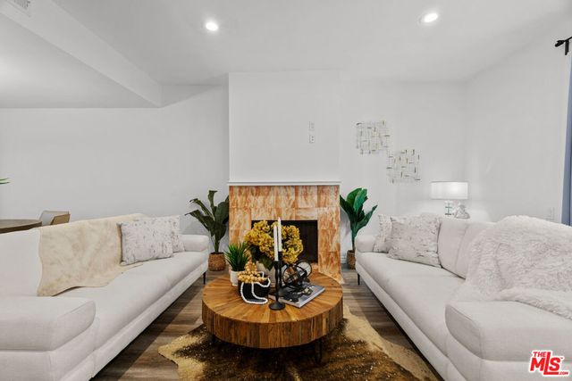 1314 17th Street 10, Santa Monica, CA 90404