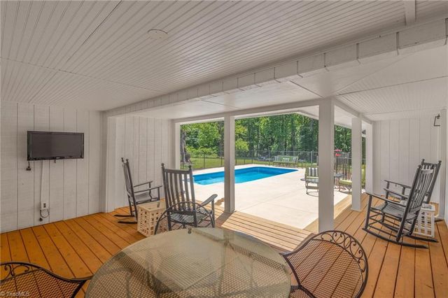 1567 Jennings Road, Statesville, NC 28625