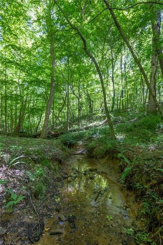 1567 Jennings Road, Statesville, NC 28625