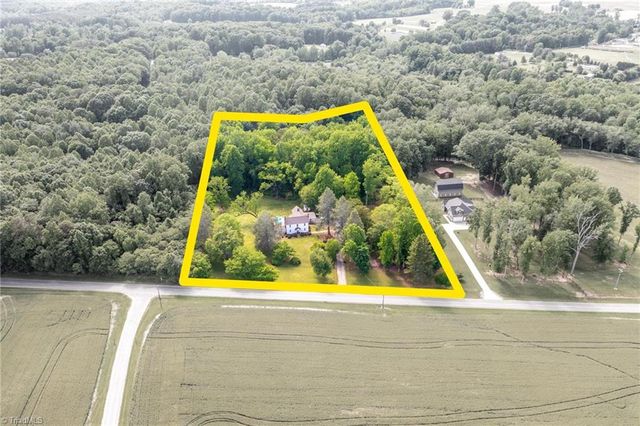 1567 Jennings Road, Statesville, NC 28625